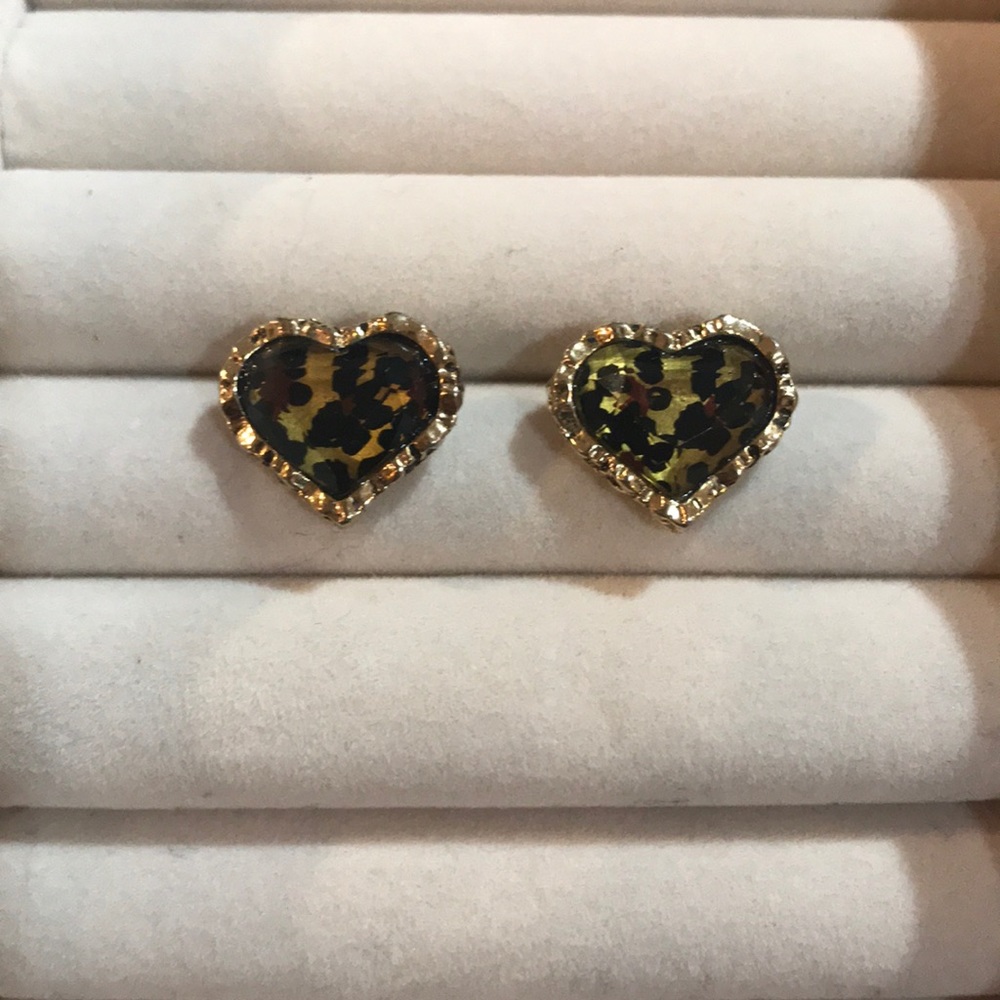 Betsey Johnson heart shaped gold/leopard earrings